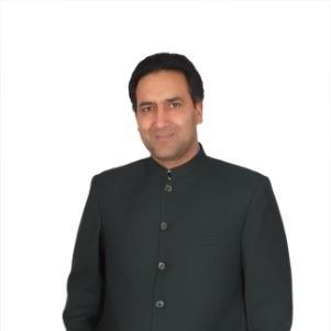 realtor photo