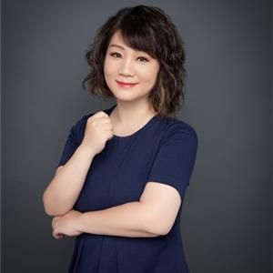 realtor photo
