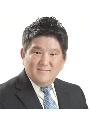 realtor photo